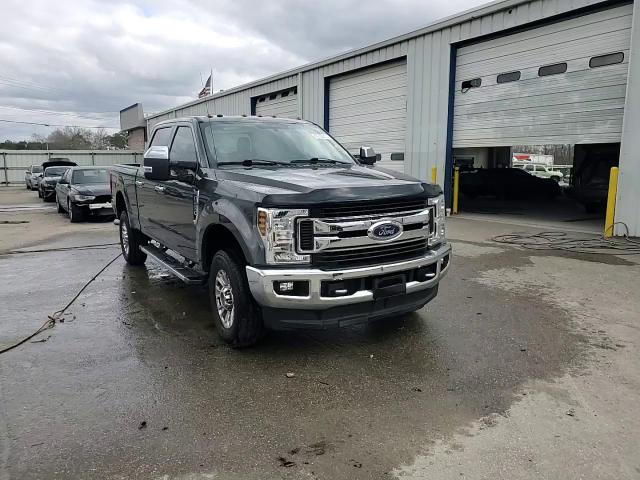 2019 Ford F250 - Image 14