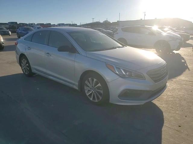 2017 Hyundai Sonata - Image 10