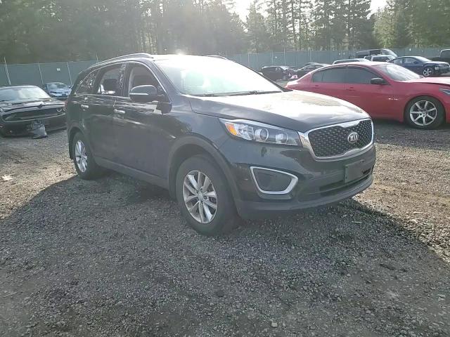 2016 Kia Sorento - Image 12