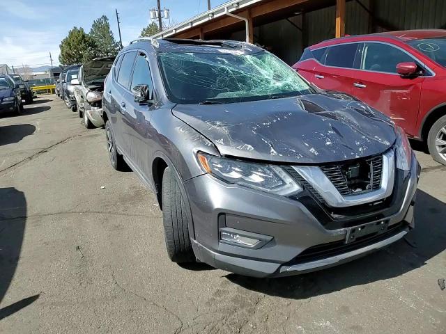 2017 Nissan Rogue - Image 11