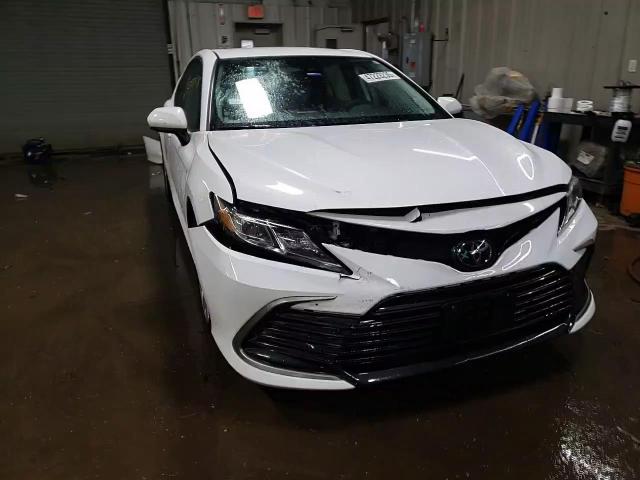 2022 Toyota Camry - Image 14