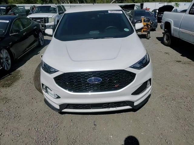 2023 Ford Edge - Image 12