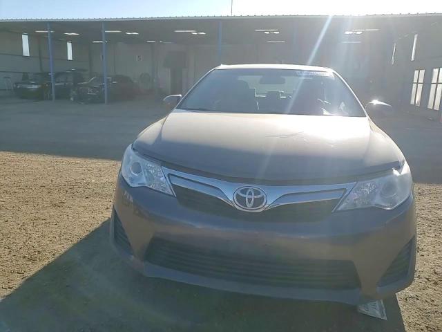 2012 Toyota Camry - Image 10