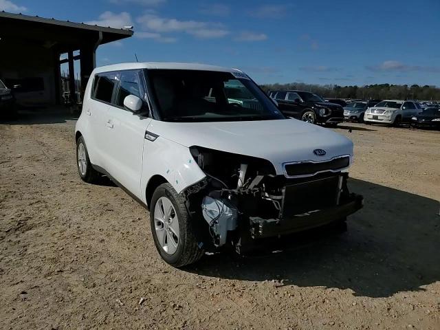 2016 Kia Soul - Image 11