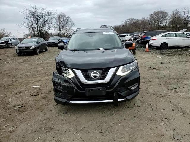 2017 Nissan Rogue - Image 11