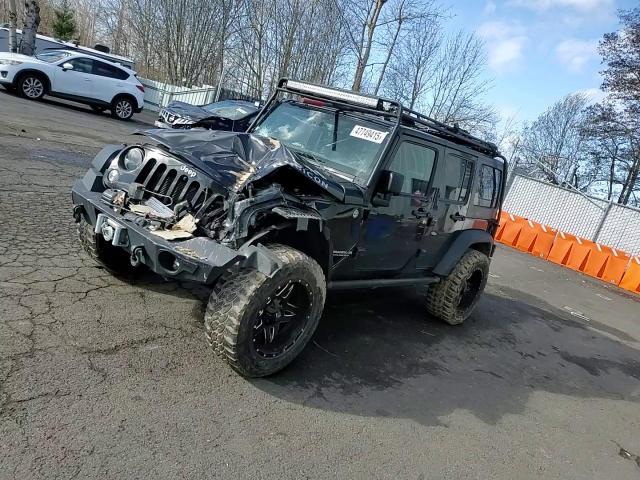2014 Jeep Wrangler - Image 10
