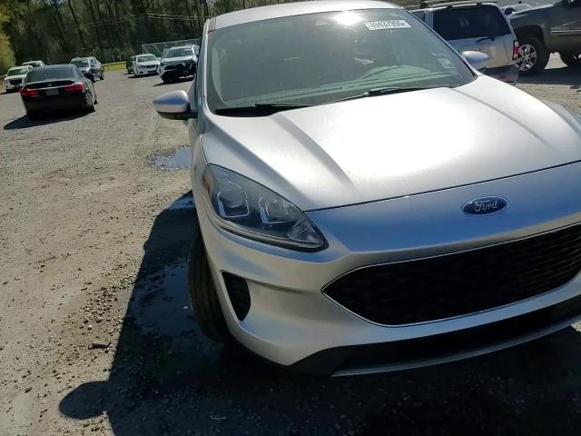 2020 Ford Escape Se VIN: 1FMCU9G60LUC48404 Lot: 49437955