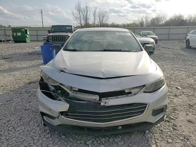 2016 Chevrolet Malibu - Image 11