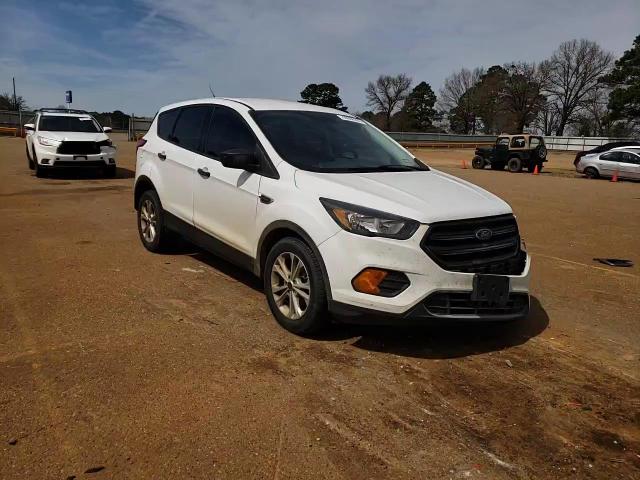 2019 Ford Escape - Image 11