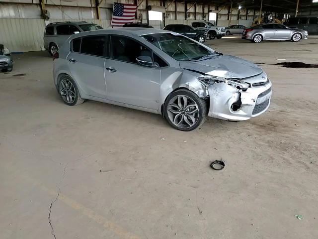 2015 Kia Forte - Image 10