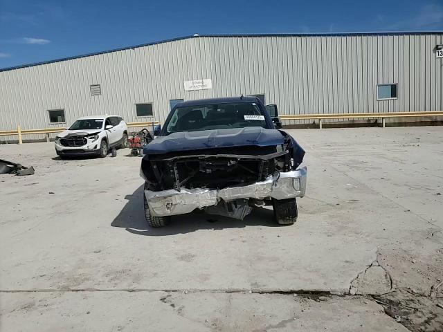 2016 Chevrolet Silverado - Image 11