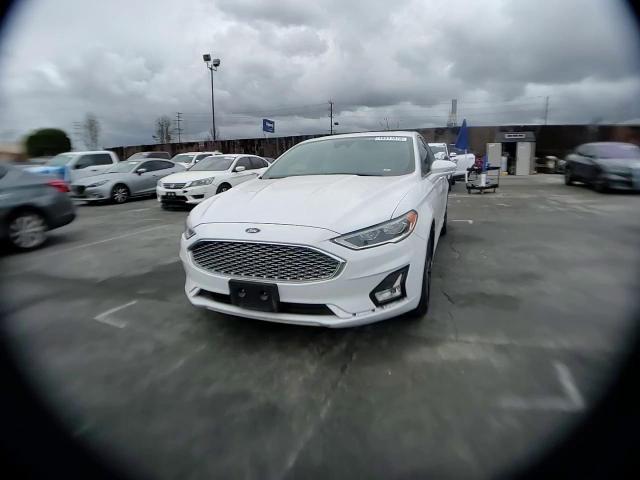 2019 Ford Fusion - Image 11