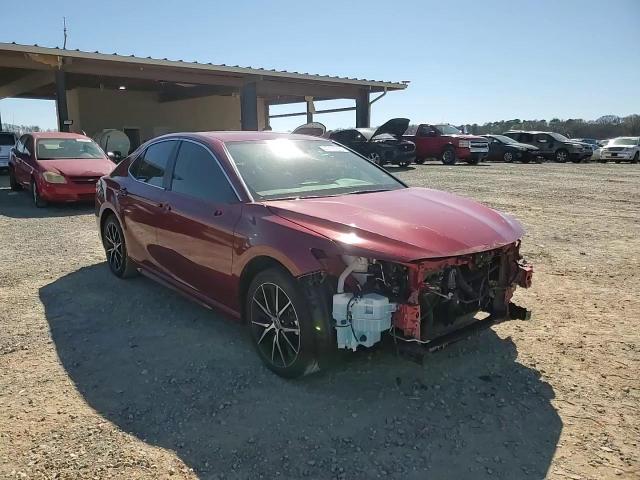 2022 Toyota Camry - Image 10