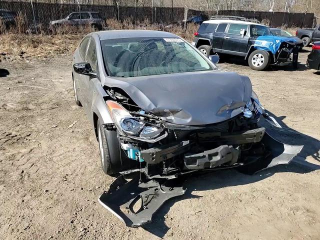 2013 Hyundai Elantra - Image 10