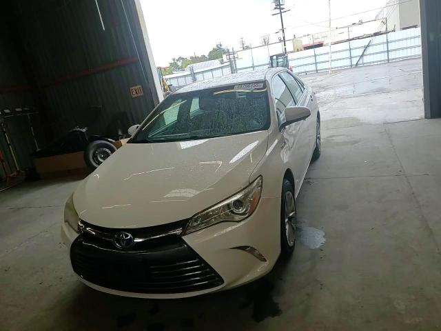 2016 Toyota Camry - Image 10
