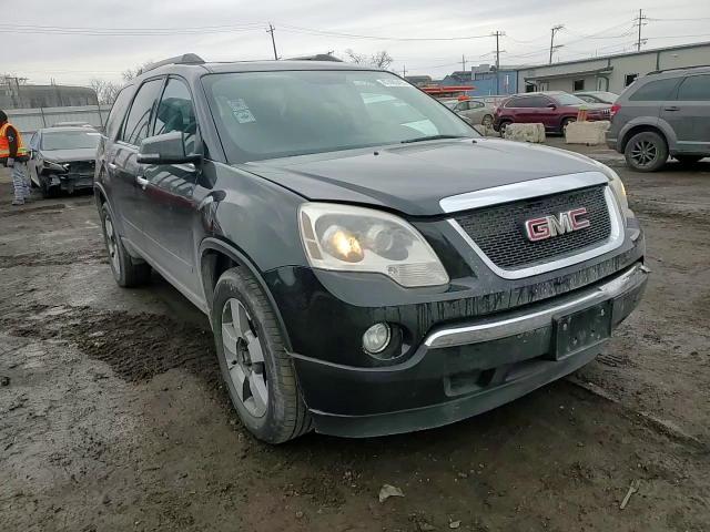 2011 GMC Acadia - Image 11