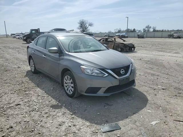 2016 Nissan Sentra - Image 11