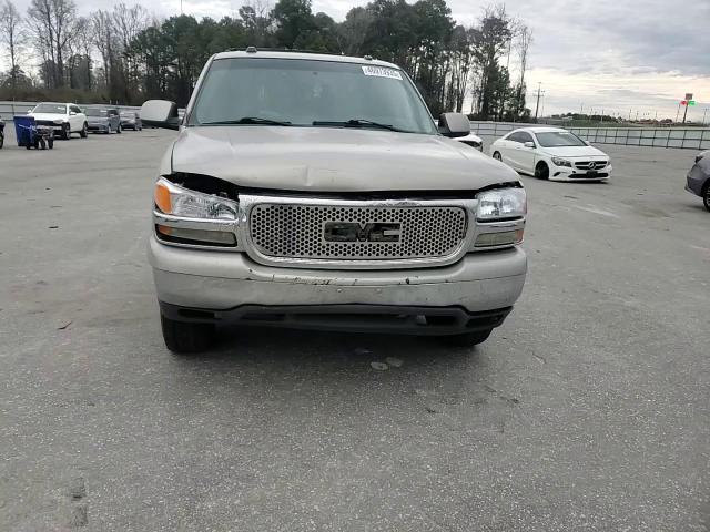 2004 GMC Yukon - Image 11