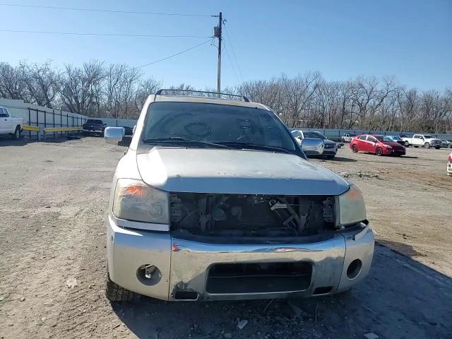 2004 Nissan Armada - Image 12