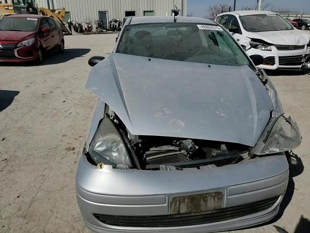 2003 Ford Focus - Image 10