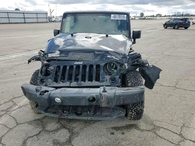 2016 Jeep Wrangler - Image 12