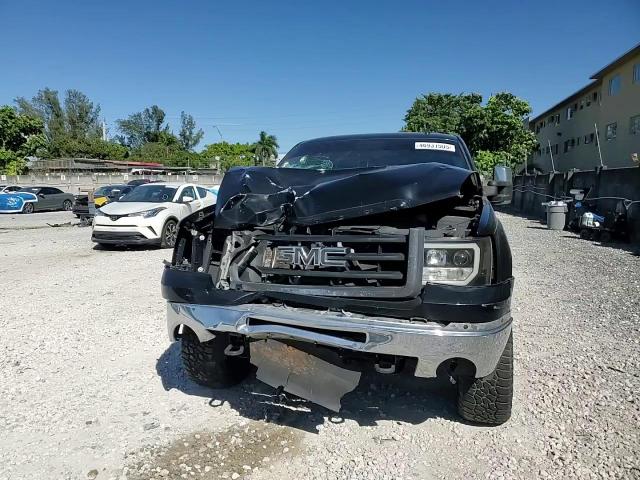 2010 GMC Sierra - Image 10
