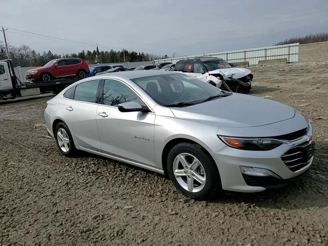 2021 Chevrolet Malibu - Image 13