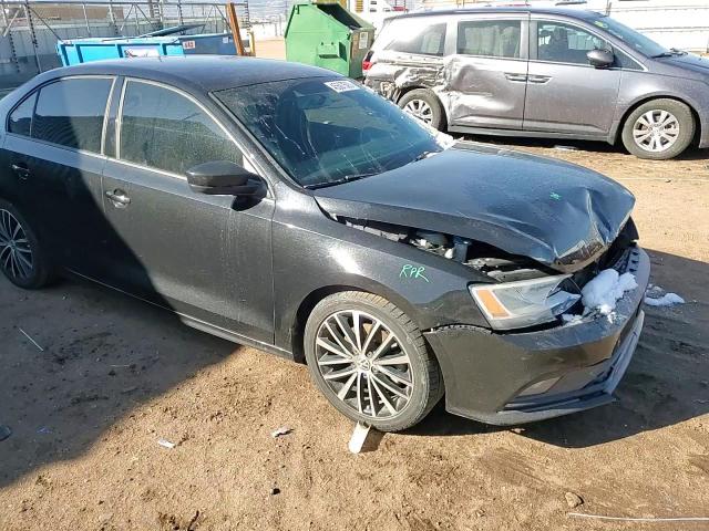 2016 Volkswagen Jetta - Image 11
