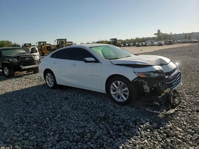 2019 Chevrolet Malibu - Image 11