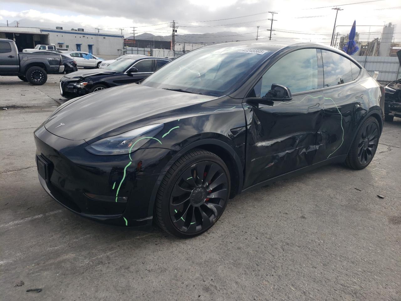 2022 TESLA MODEL Y Performance