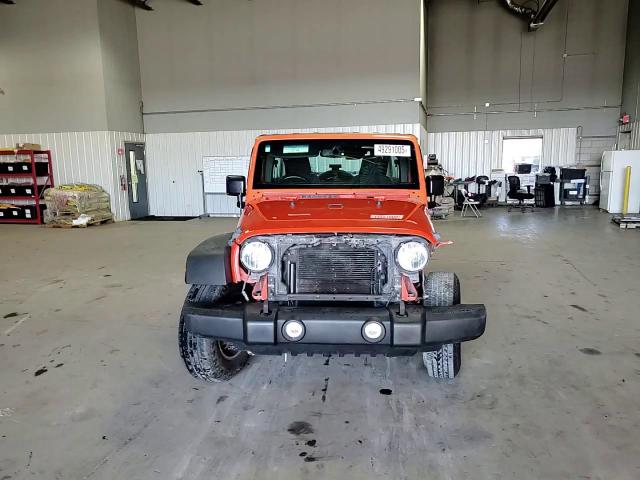 2015 Jeep Wrangler - Image 11