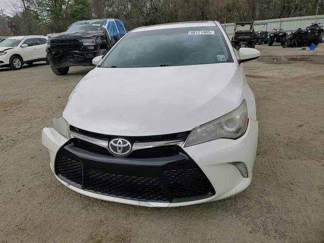 2015 Toyota Camry - Image 10