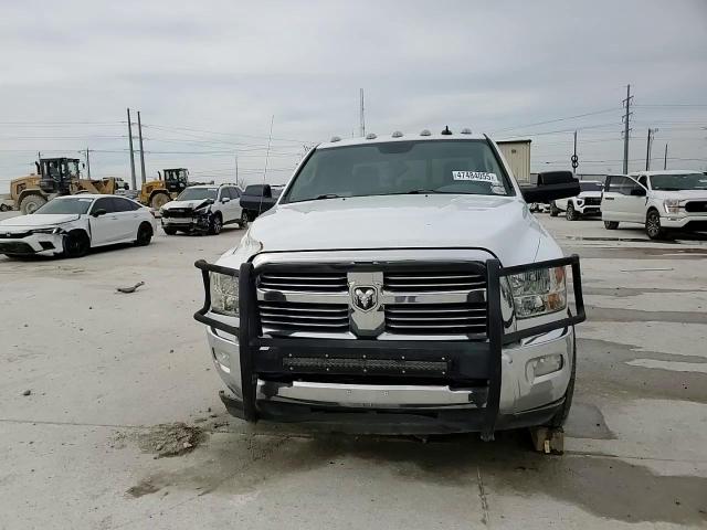 2014 RAM 3500 - Image 13