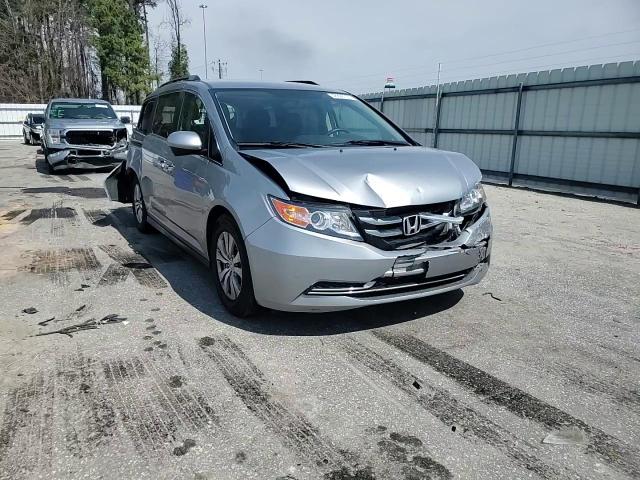 2016 Honda Odyssey - Image 12