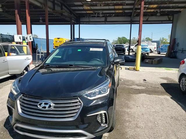 2017 Hyundai Santa Fe - Image 14
