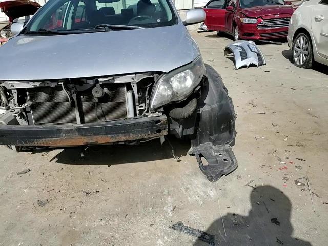 2010 Toyota Corolla - Image 11