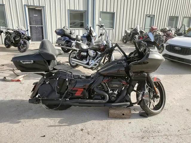 2018 Harley-Davidson Fltrxse Cvo Road Glide VIN: 1HD1TCL1XJB957158 Lot: 48843115