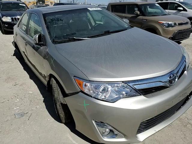 2014 Toyota Camry - Image 11