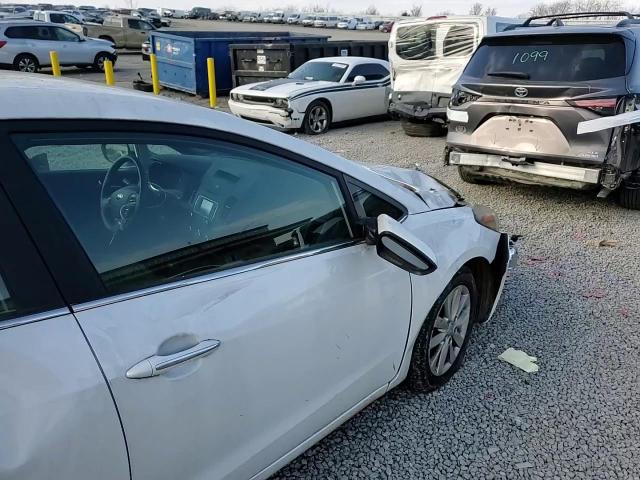 2014 Kia Forte - Image 11