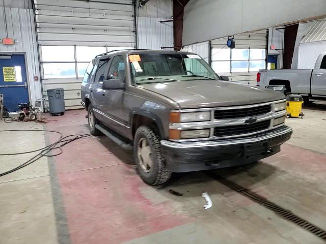 1998 Chevrolet Tahoe - Image 11