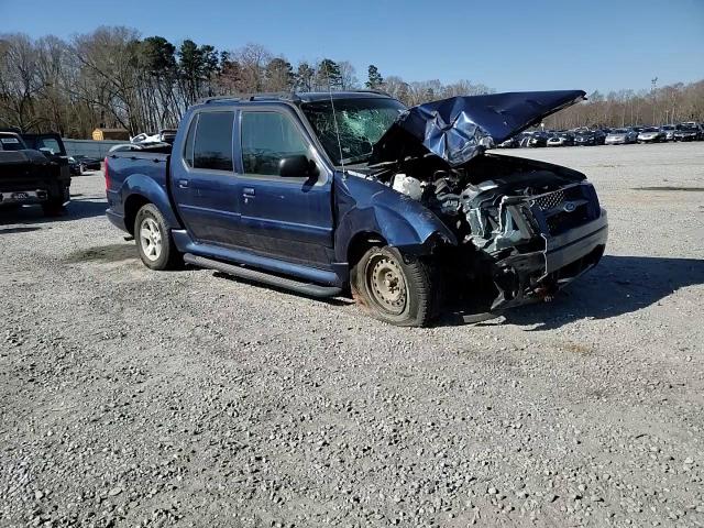 2005 Ford Explorer - Image 10