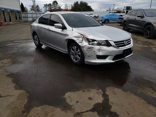 2015 Honda Accord - Image 13