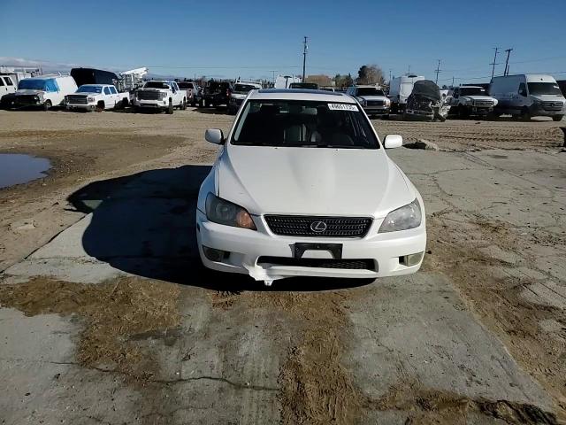 2005 Lexus IS - Image 11