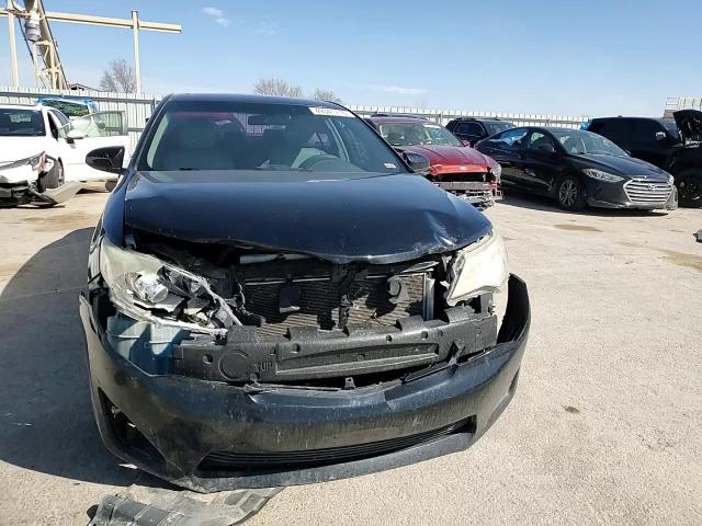 2012 Toyota Camry - Image 10