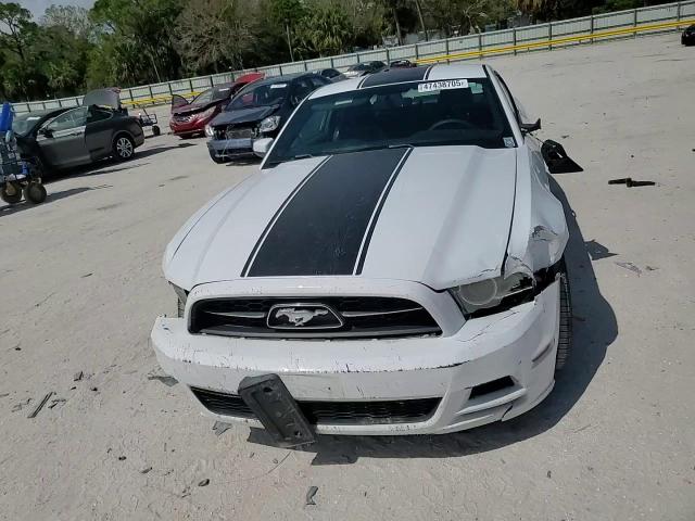2014 Ford Mustang - Image 11