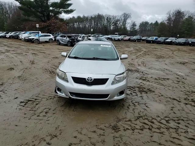 2010 Toyota Corolla - Image 11