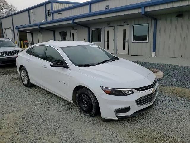 2016 Chevrolet Malibu - Image 10