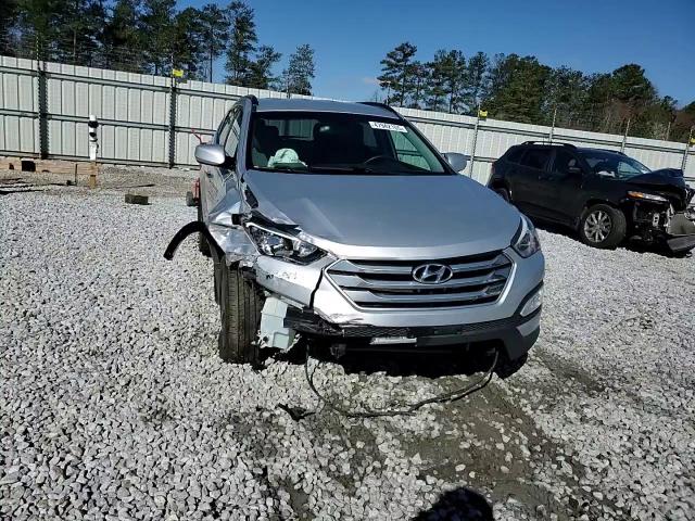 2016 Hyundai Santa Fe - Image 14