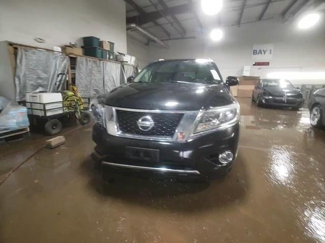 2015 Nissan Pathfinder - Image 15