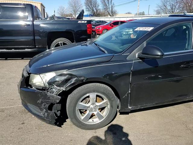 2014 Chevrolet Cruze - Image 11